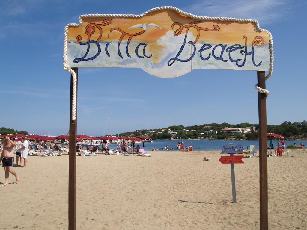 Отель Club Esse Cala Bitta Байя Сардиния Экстерьер фото