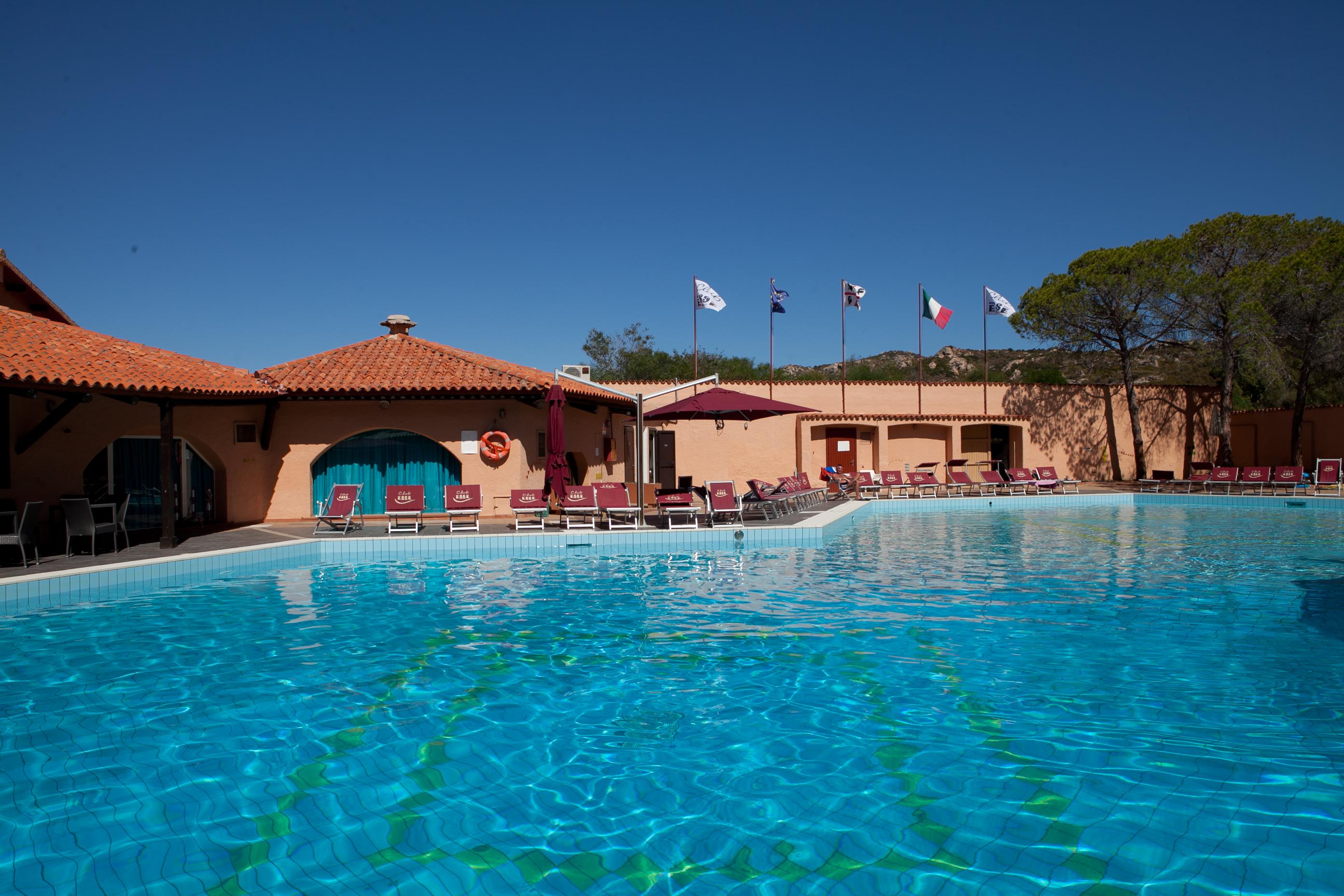 Отель Club Esse Cala Bitta Байя Сардиния Экстерьер фото