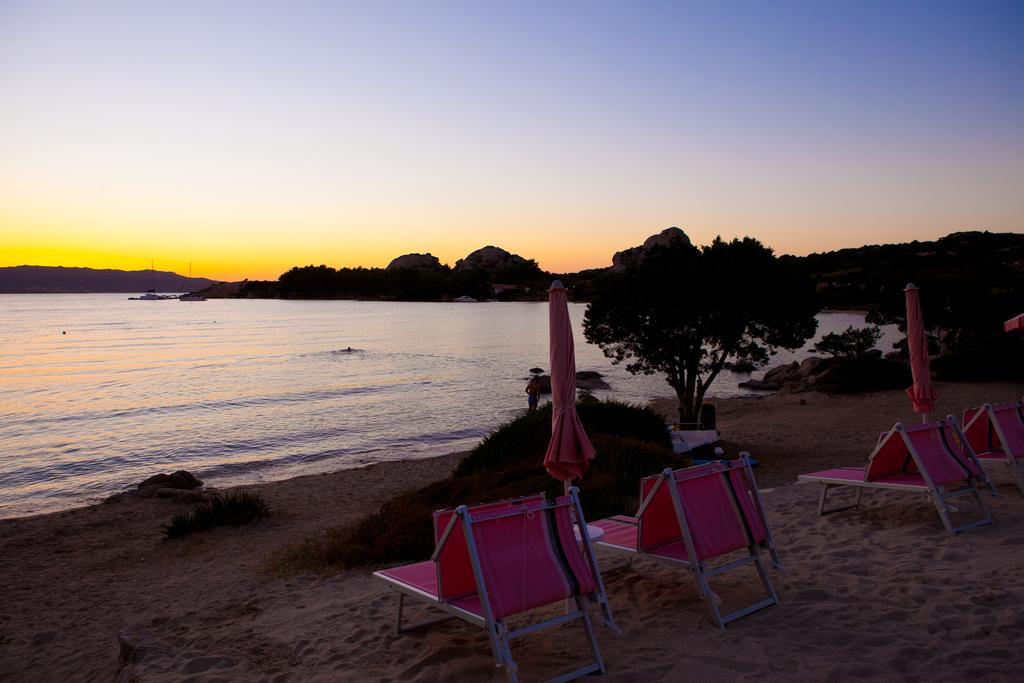 Отель Club Esse Cala Bitta Байя Сардиния Экстерьер фото