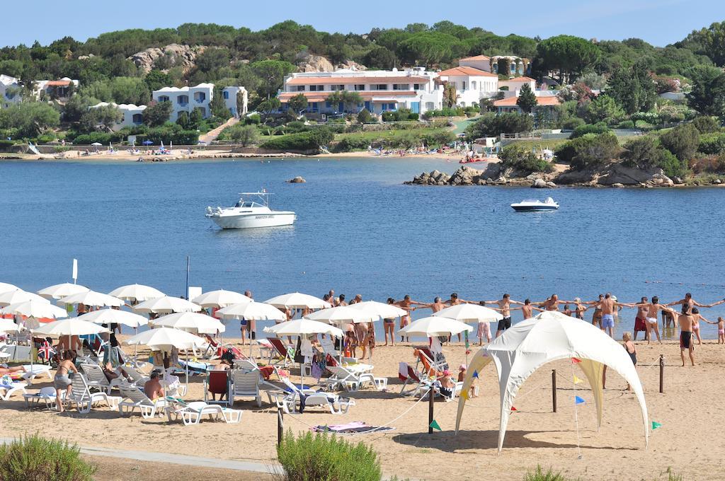 Отель Club Esse Cala Bitta Байя Сардиния Экстерьер фото